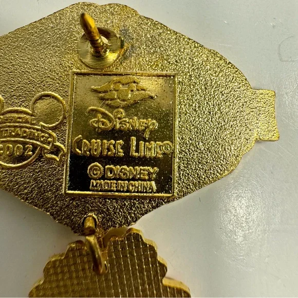 (Sold)NWT. Disney pin Polynesian resort pin. Disney Cruise Line DCL 2002. - Picture 8 of 9